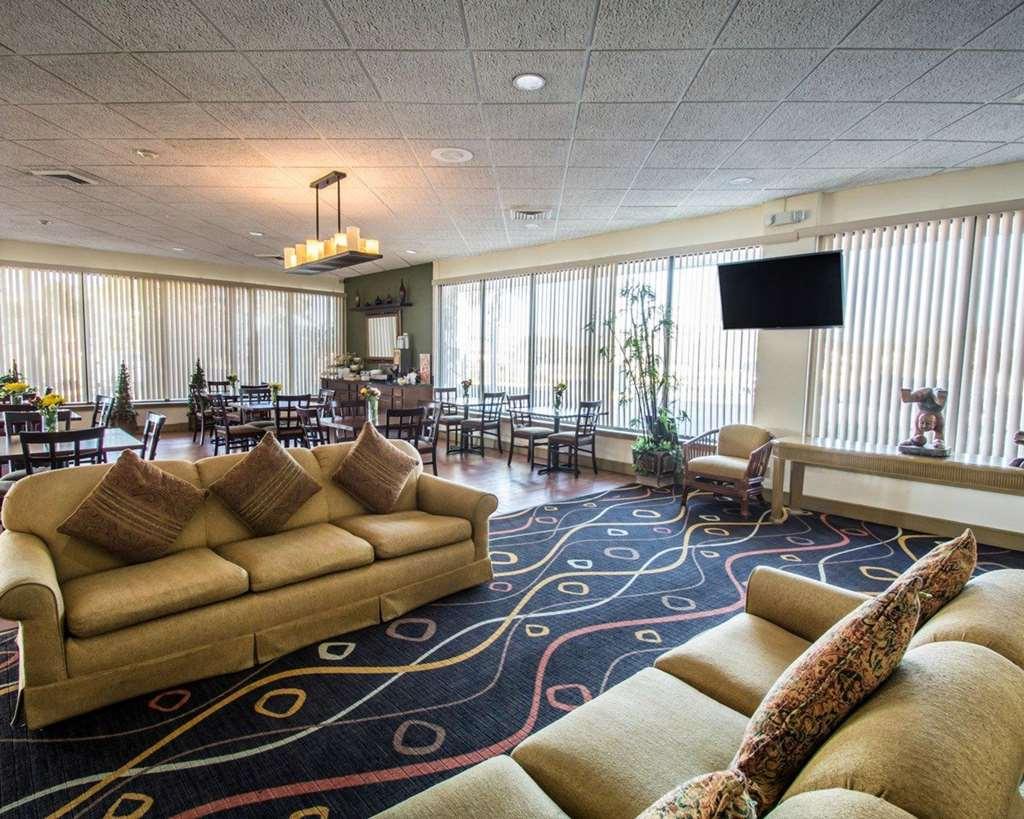 Magnuson Grand Sebring North Hotel Interior foto